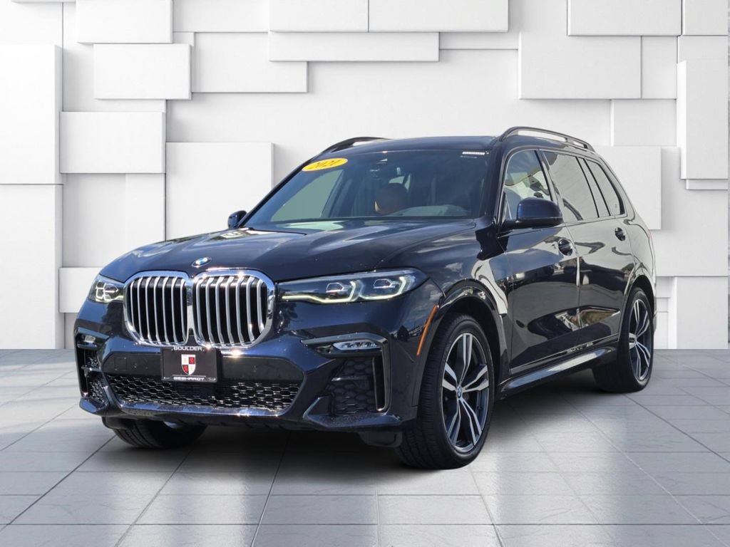 Used 2021 BMW X7 xDrive40i w/ M Sport Package AWD/4WD image 3