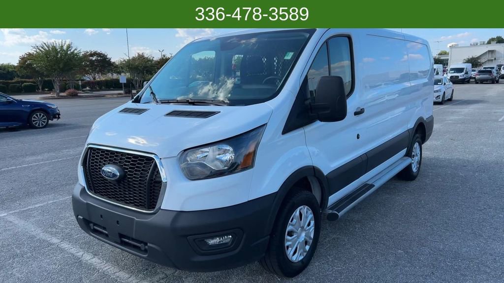 Used 2024 Ford Transit 250 Low Roof w/ Exterior Upgrade Package image 25