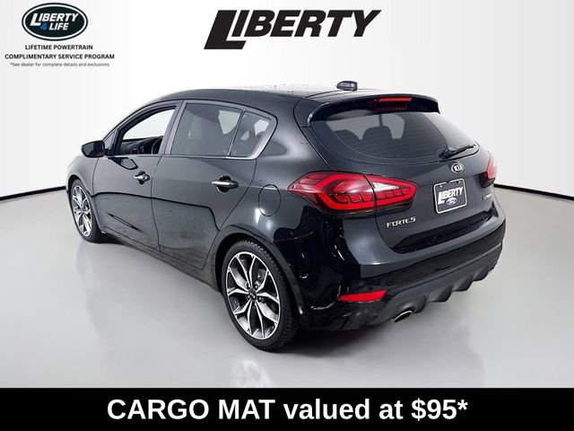 Used 2017 Kia Forte SX w/ SX Premium Tech Package image 5