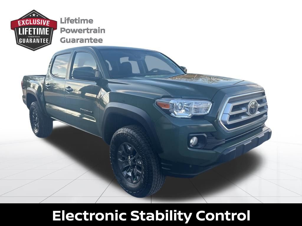 Used 2021 Toyota Tacoma SR5 w/ Trail Edition image 8