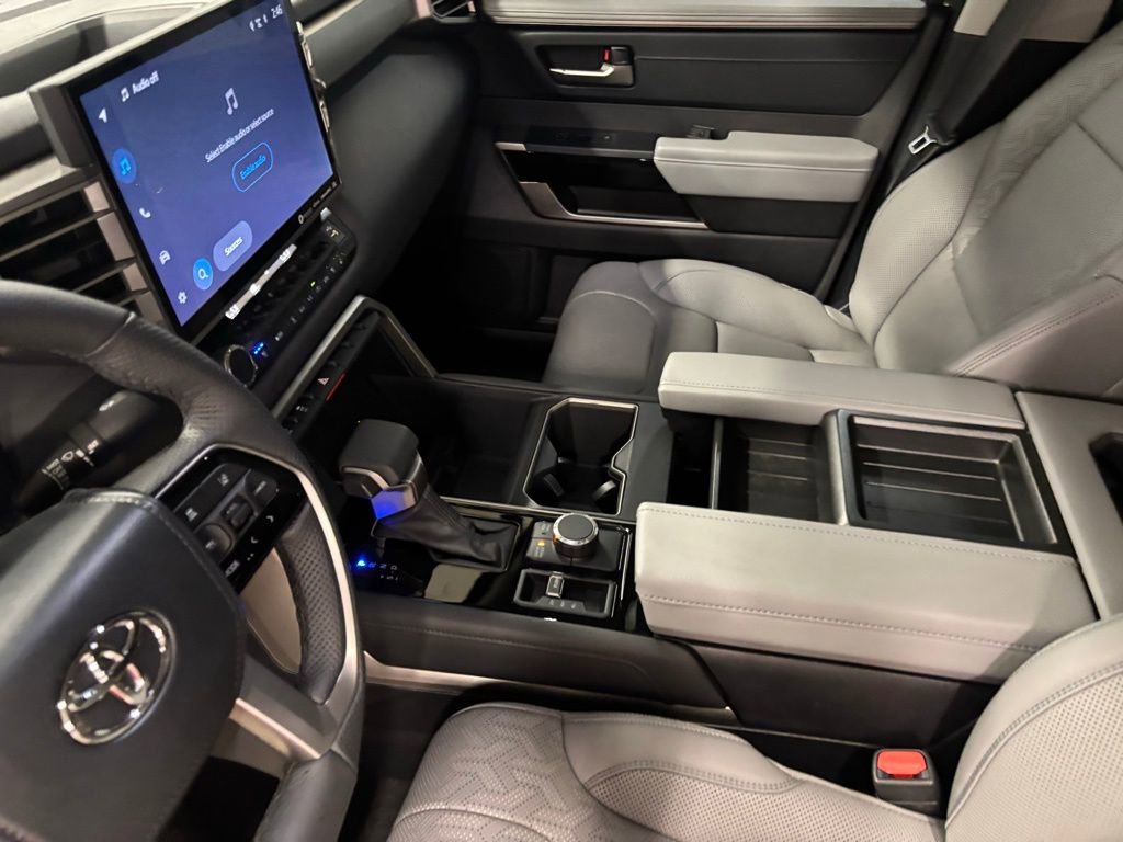 Used 2023 Toyota Tundra Limited image 17