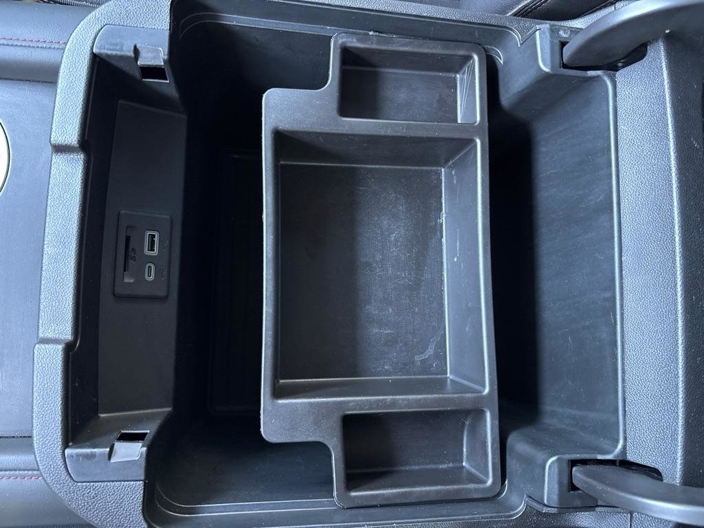 Used 2021 Chevrolet Tahoe RST w/ Luxury Package image 31