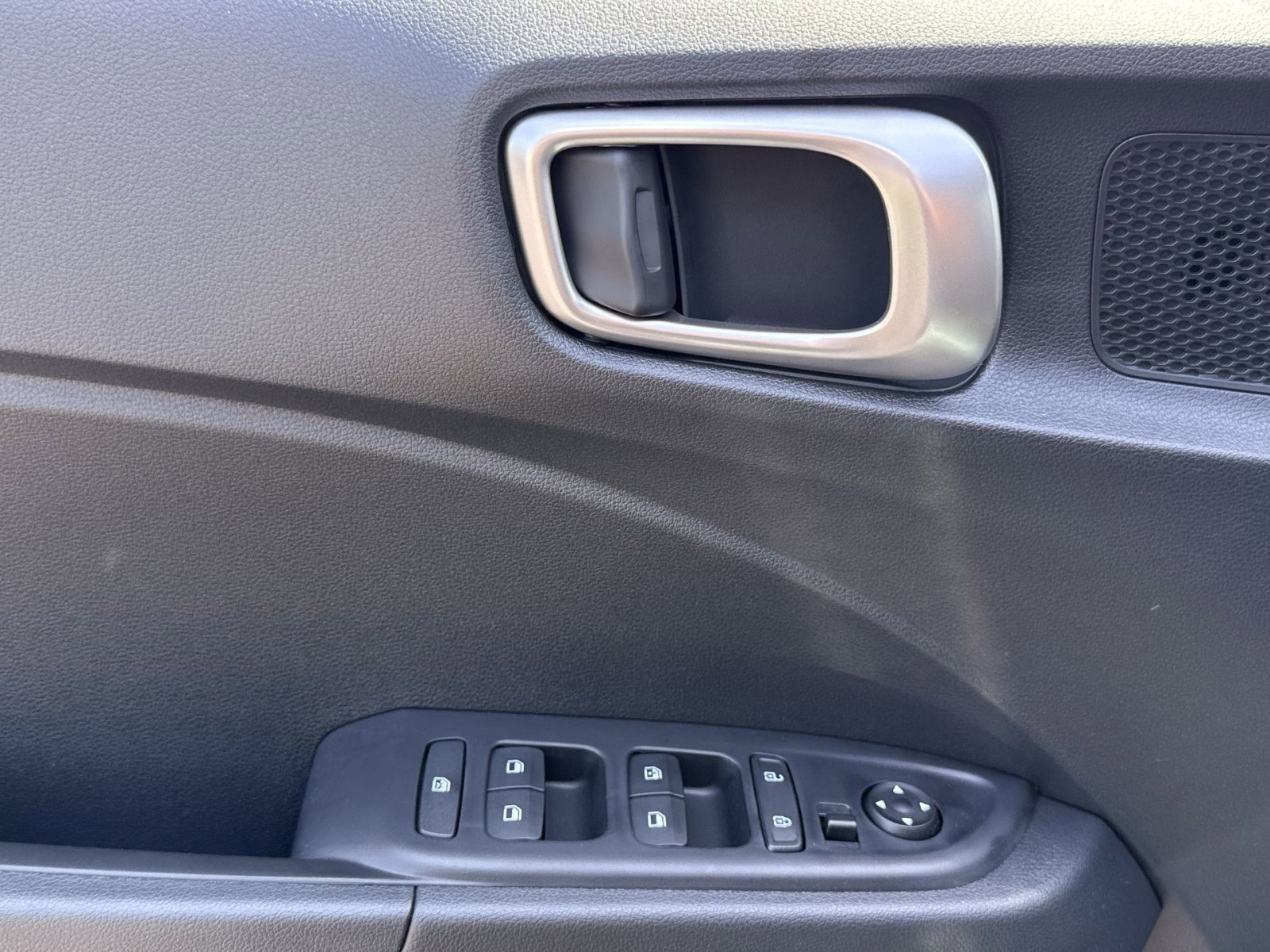 New 2026 Hyundai Venue SEL FWD image 15