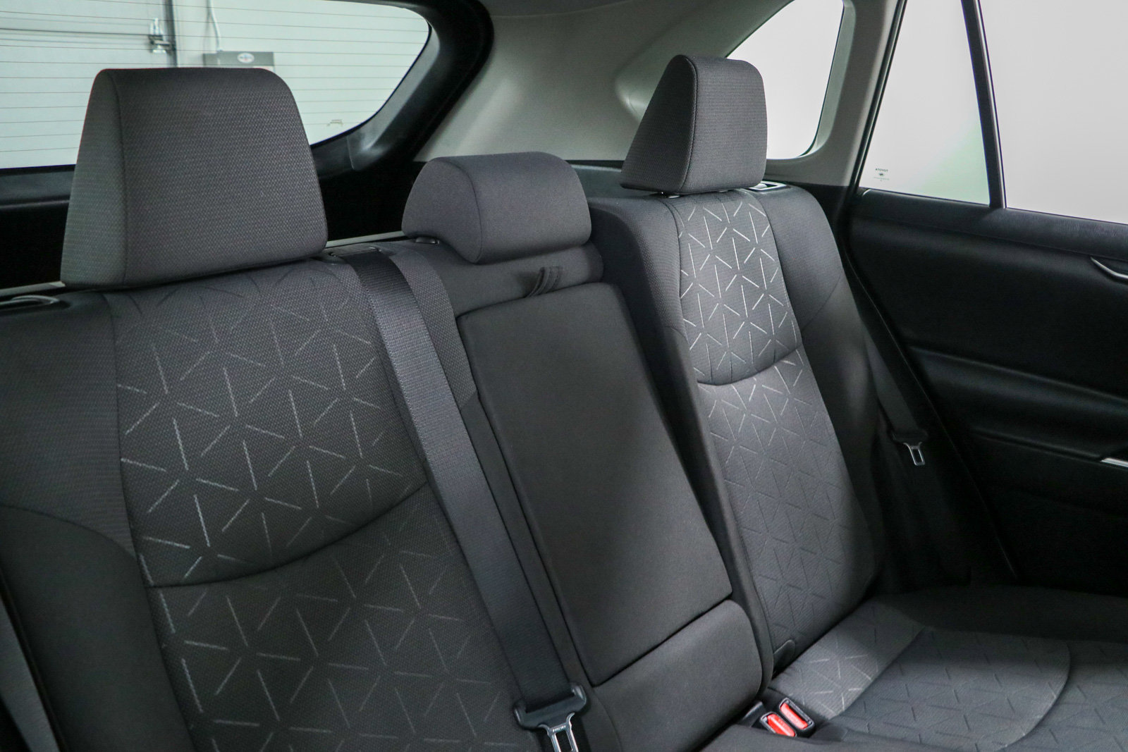 Used 2022 Toyota RAV4 XLE FWD image 27