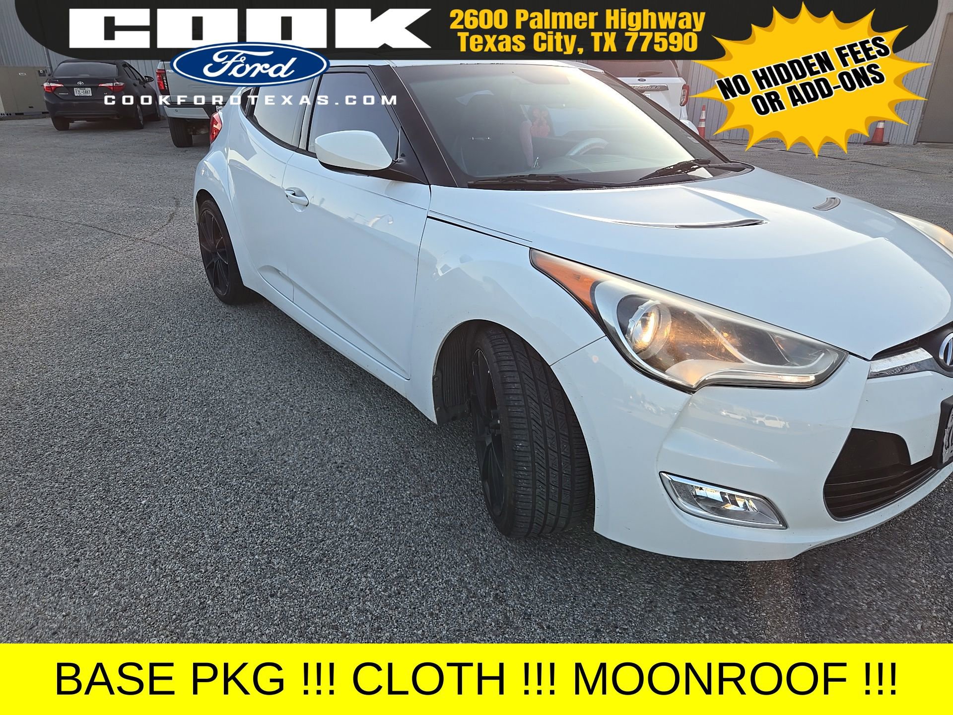 Used 2015 Hyundai Veloster w/ Option Group 03 image 10