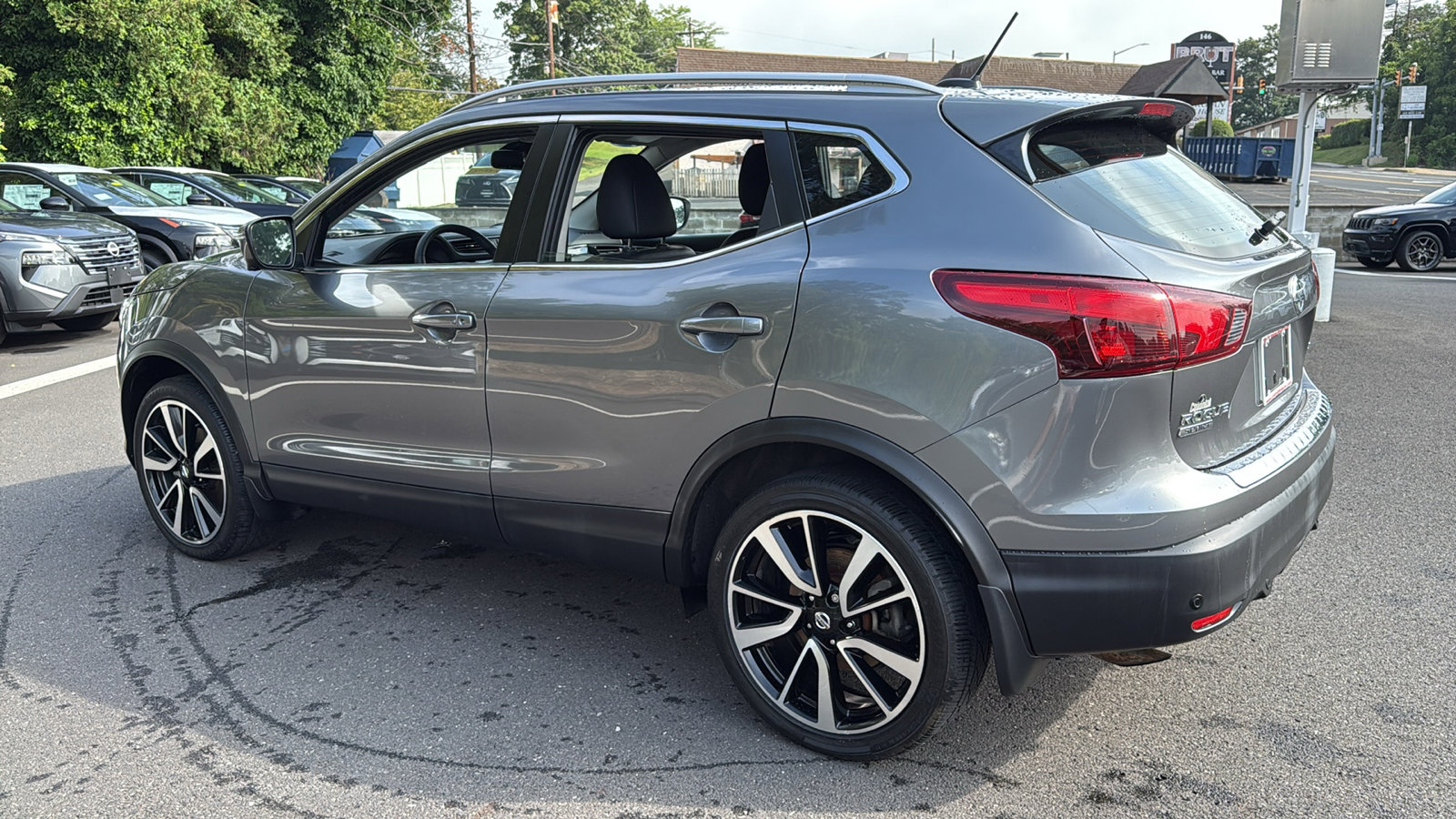 Used 2019 Nissan Rogue Sport SL image 23