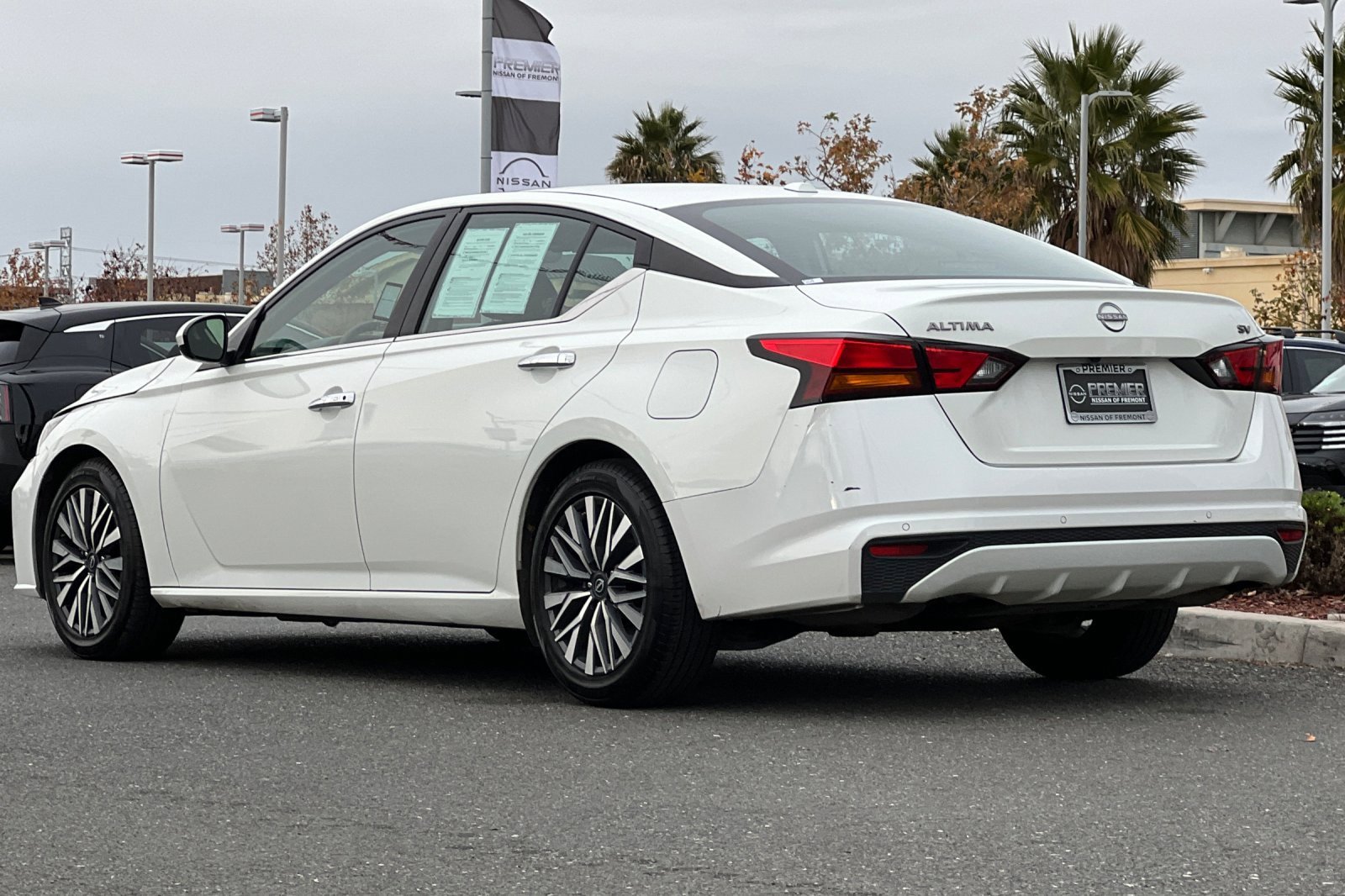 Certified 2023 Nissan Altima 2.5 SV image 6