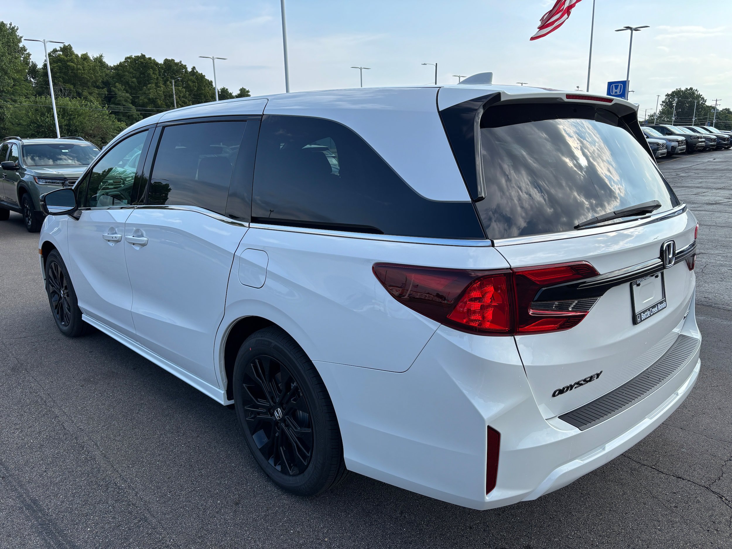 New 2026 Honda Odyssey Sport-L image 8