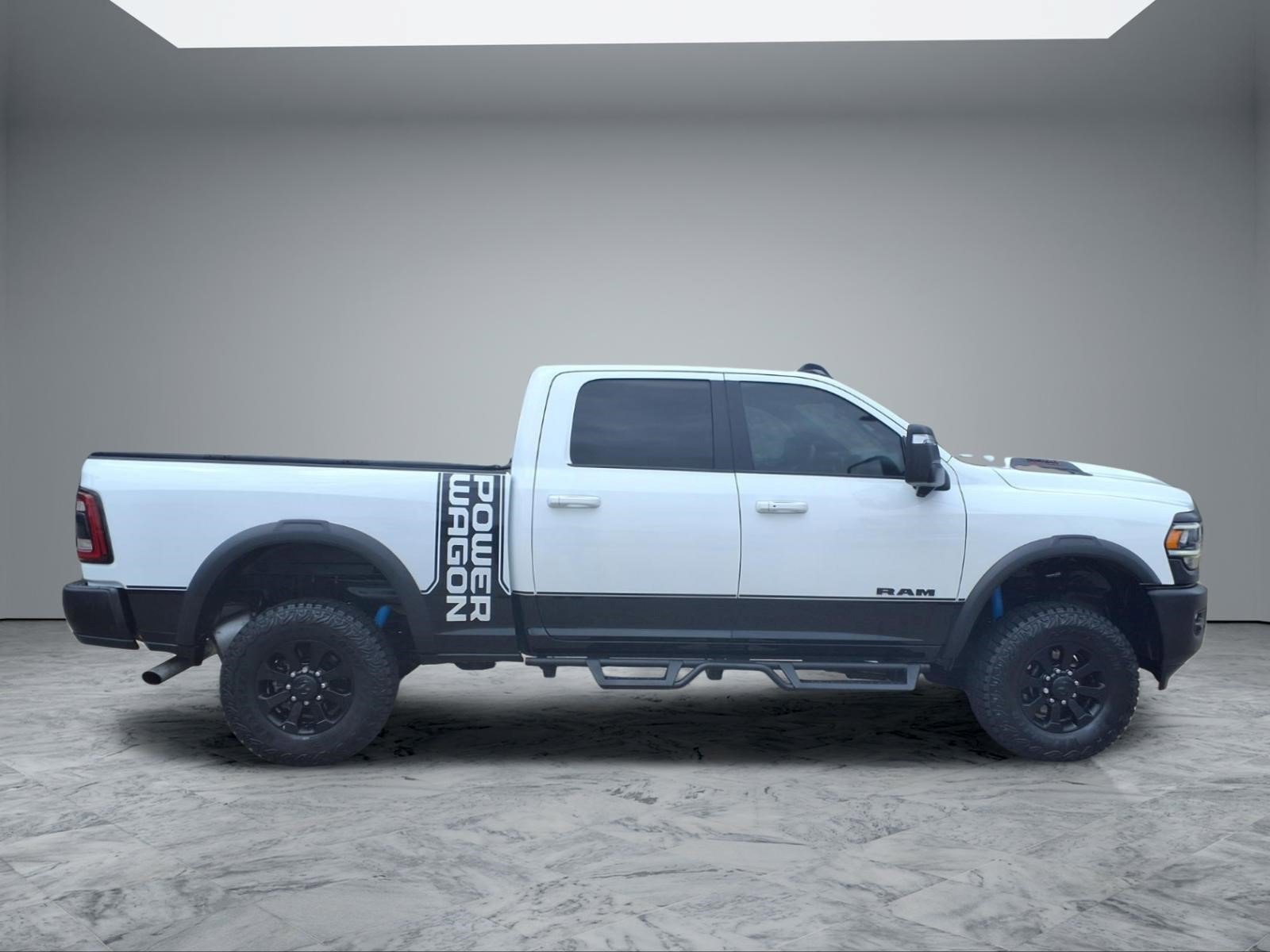 Used 2024 RAM 2500 Power Wagon w/ Towing Technology Group AWD/4WD image 8
