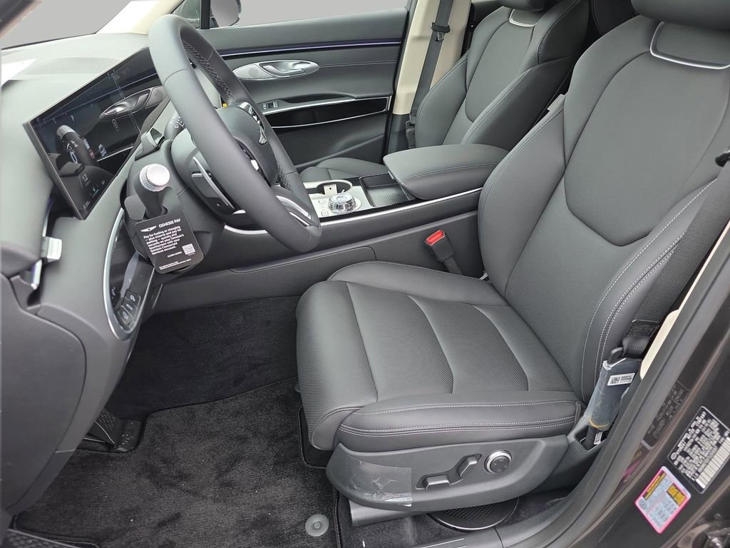 New 2026 Genesis GV70 2.5T AWD/4WD image 9