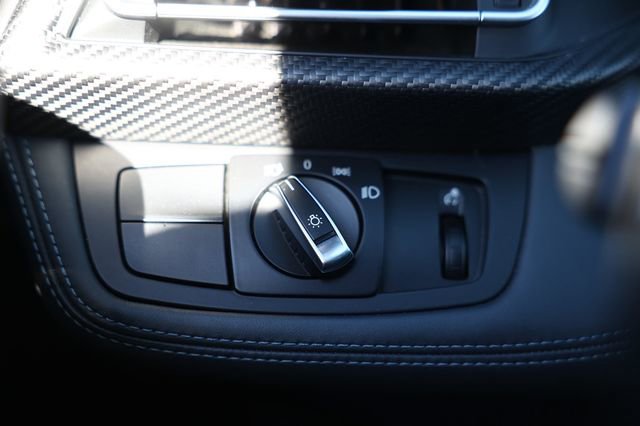 Used 2019 BMW i8 Coupe image 48