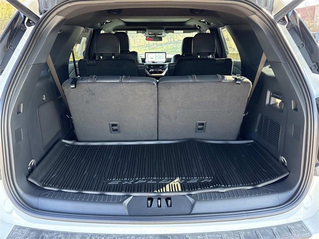 New 2026 Ford Explorer Tremor image 12