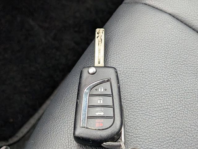 Used 2024 Toyota Camry SE FWD image 26