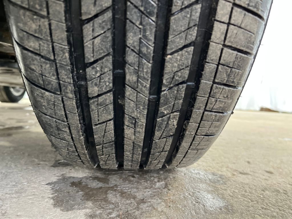 Used 2022 Toyota RAV4 XLE w/ Convenience Package image 30