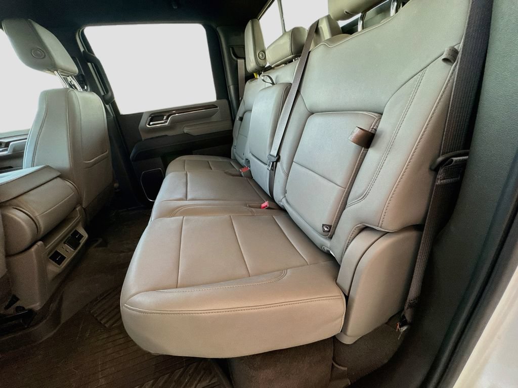 Used 2024 Chevrolet Silverado 2500 LT AWD/4WD image 26