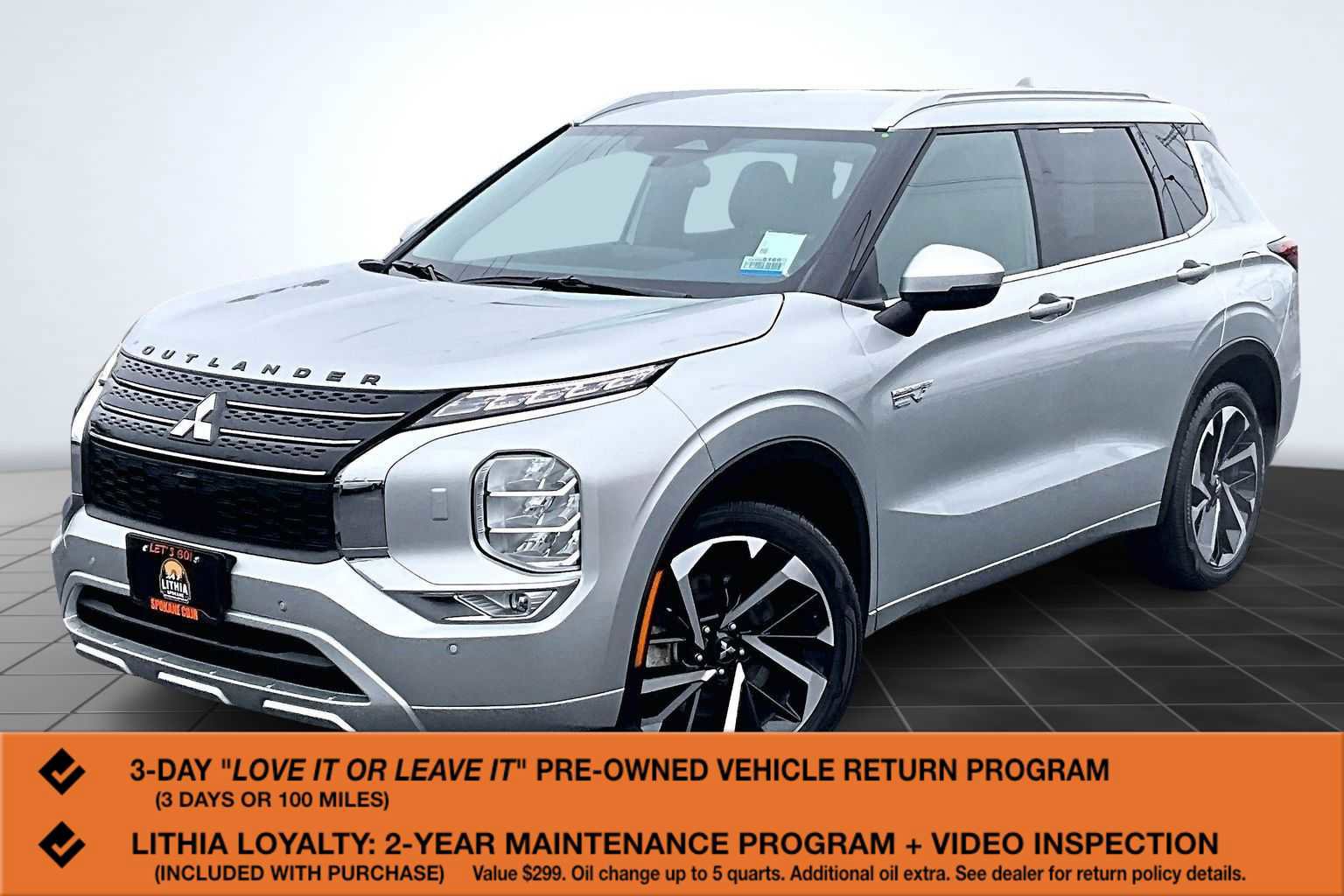 Used 2023 Mitsubishi Outlander SEL image 1