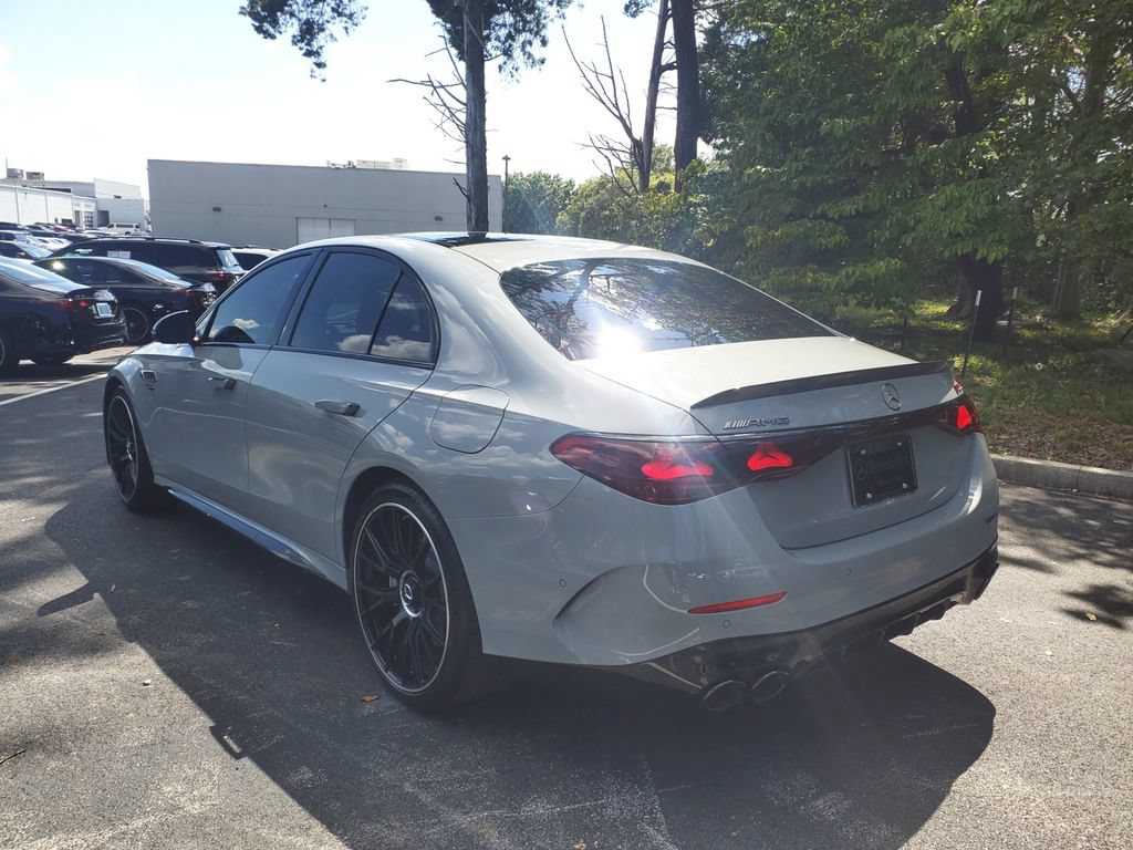 Used 2026 Mercedes-Benz E 53 AMG e 4MATIC Sedan image 5