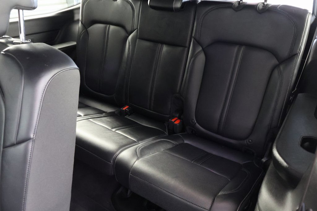 Used 2022 Jeep Wagoneer Series II AWD/4WD image 11