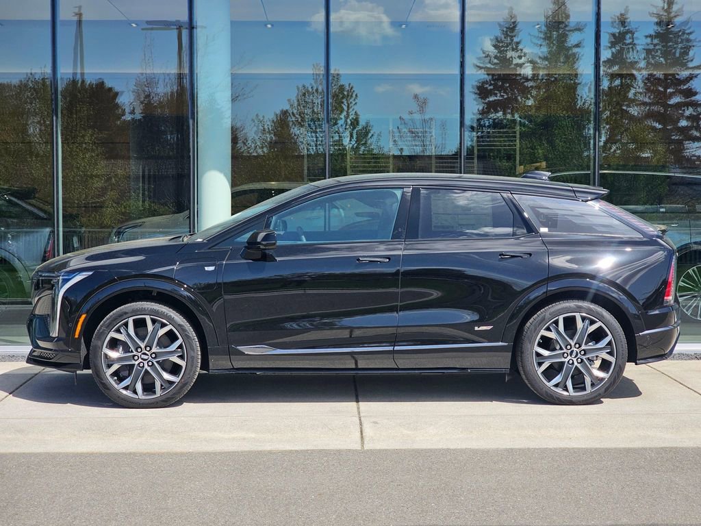 New 2026 Cadillac Optiq V AWD/4WD image 2