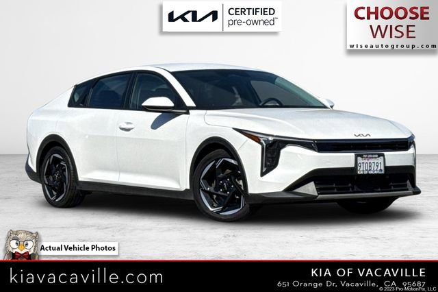 Certified 2025 Kia K4 EX FWD image 1