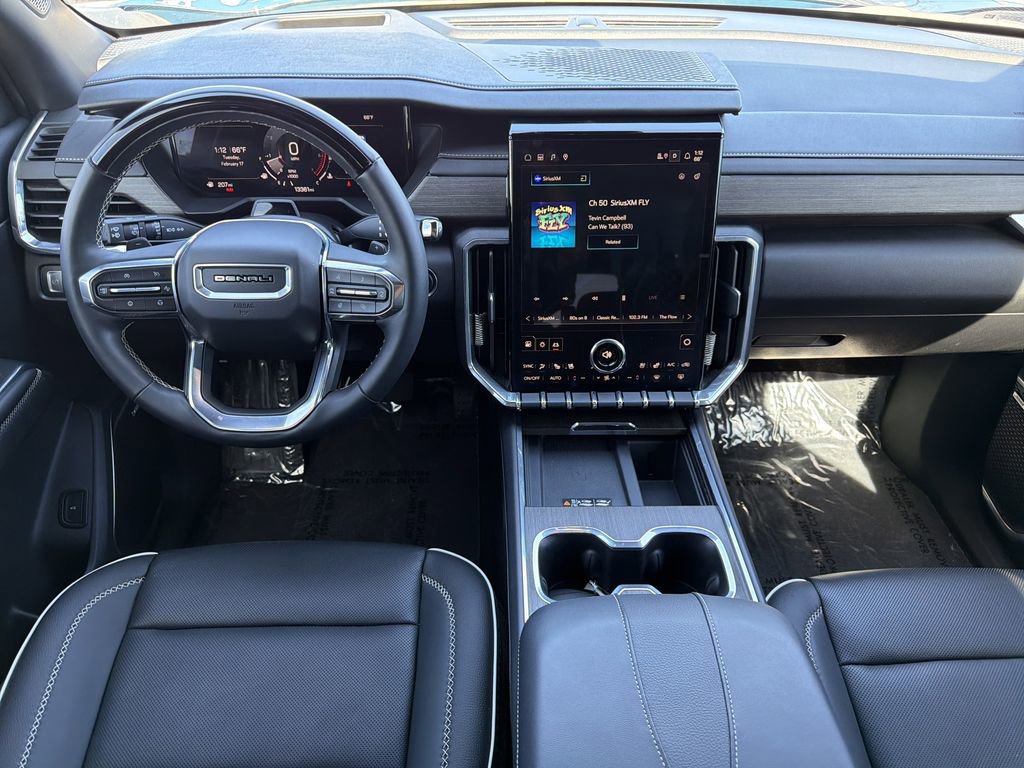 Used 2024 GMC Acadia Denali w/ Super Cruise Package image 2