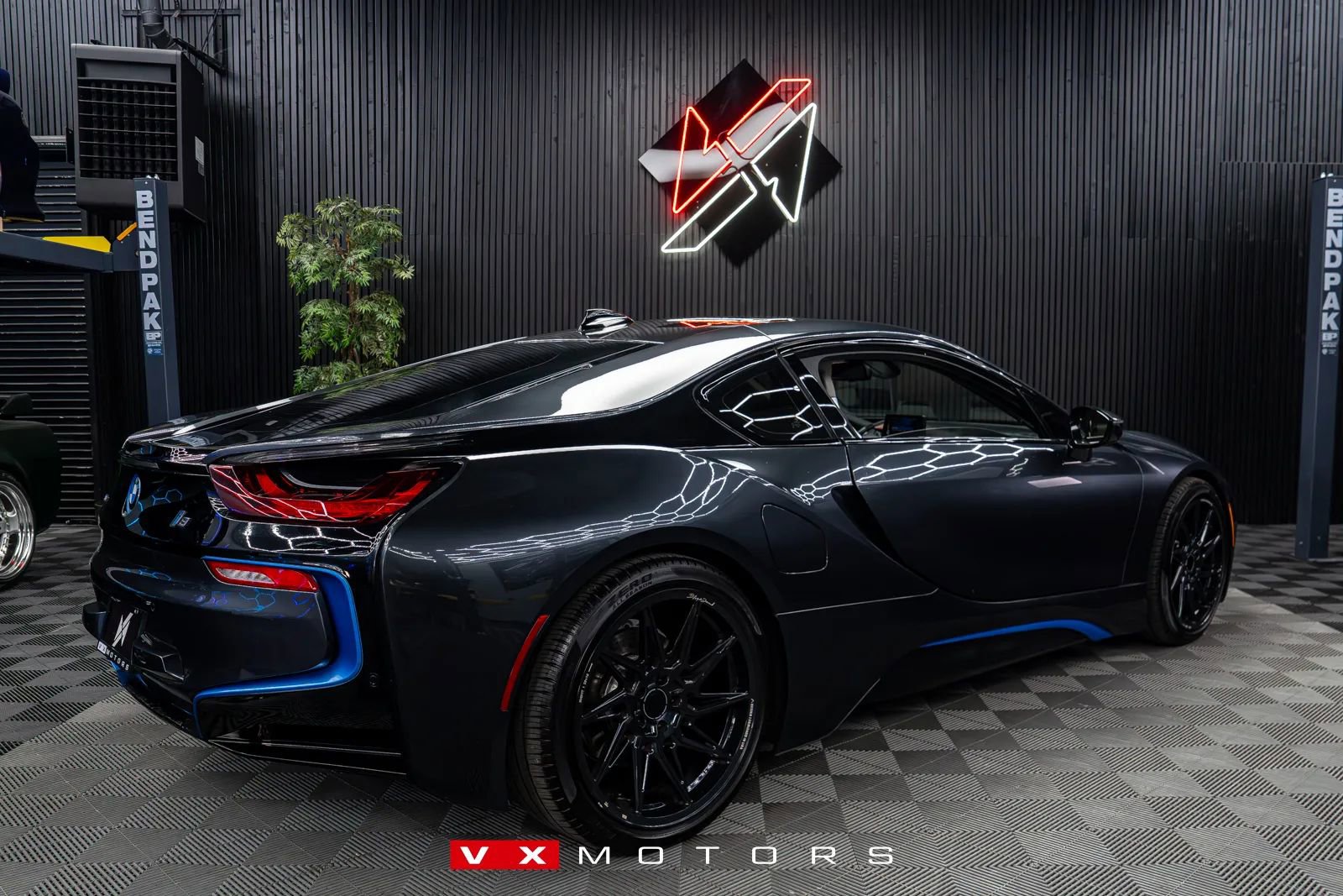 Used 2014 BMW i8 AWD/4WD image 2