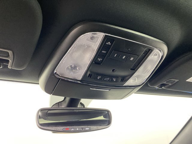 Used 2022 Jeep Grand Cherokee Limited AWD/4WD image 28