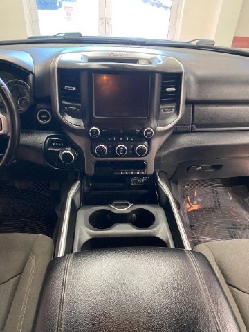Used 2022 RAM 1500 Big Horn RWD image 17