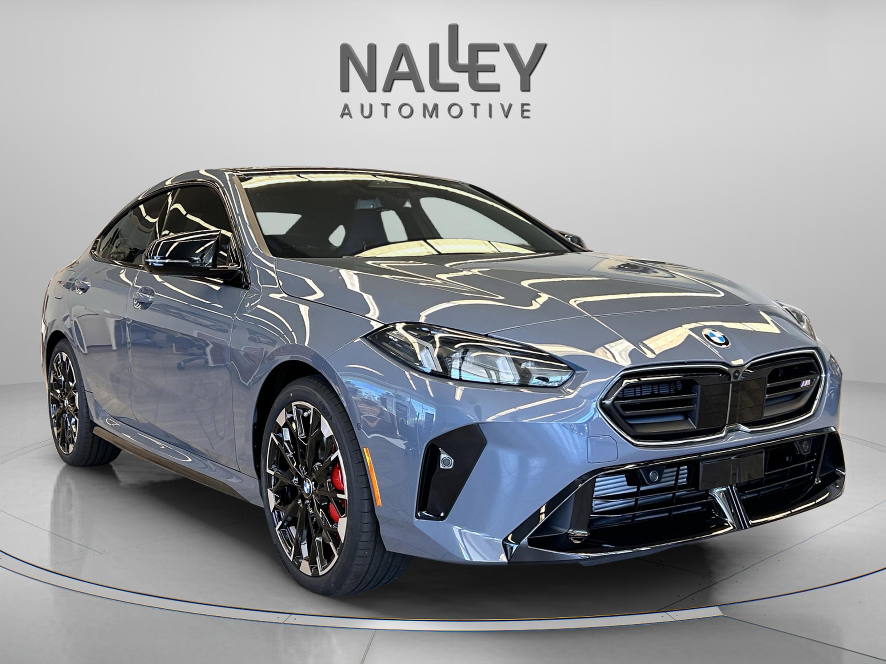 Used 2026 BMW M235i xDrive w/ Technology Package image 6