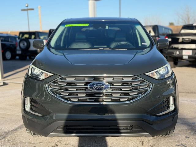 Used 2022 Ford Edge SEL w/ Convenience Package image 2