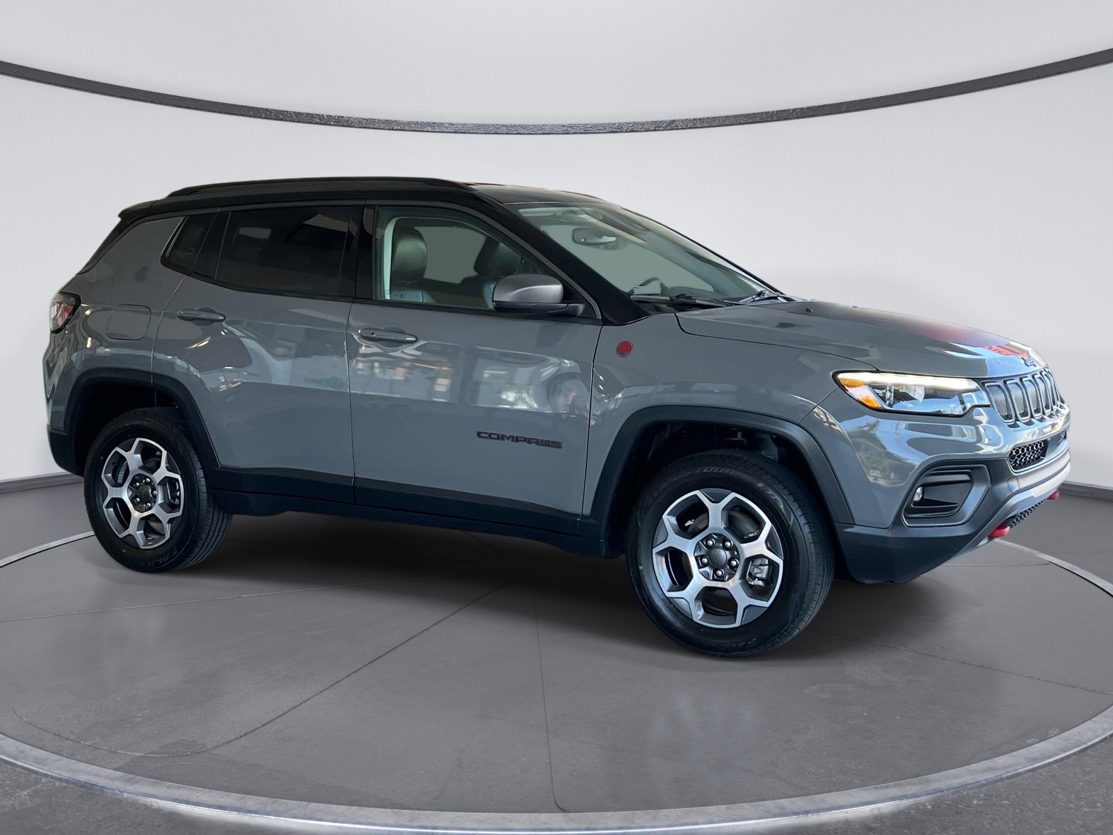 Certified 2022 Jeep Compass Trailhawk w/ Trailhawk Elite Group AWD/4WD image 5