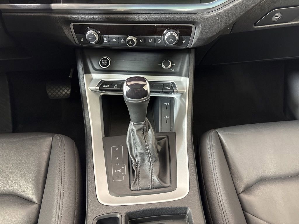 Used 2023 Audi Q3 2.0T Premium AWD/4WD image 24
