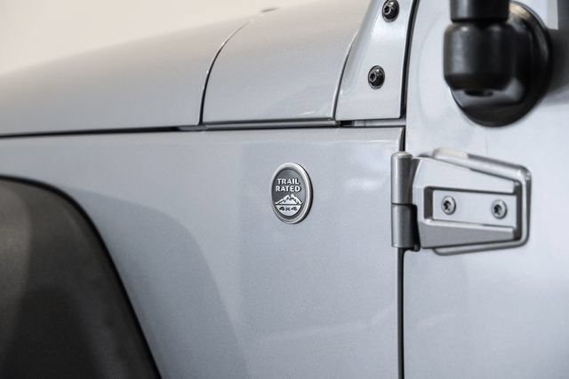 Used 2015 Jeep Wrangler Unlimited Sport AWD/4WD image 40