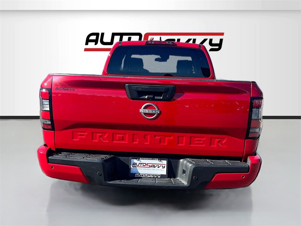 Used 2024 Nissan Frontier SV w/ Technology Package image 6
