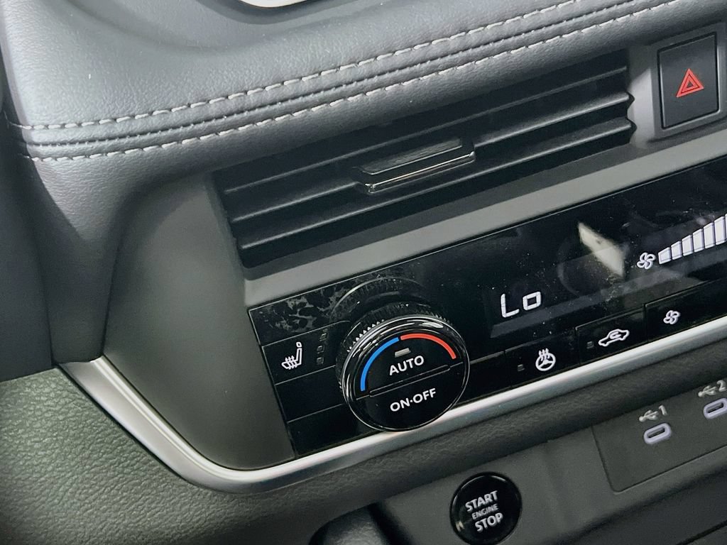 New 2026 Nissan Rogue Dark Armor AWD/4WD image 14