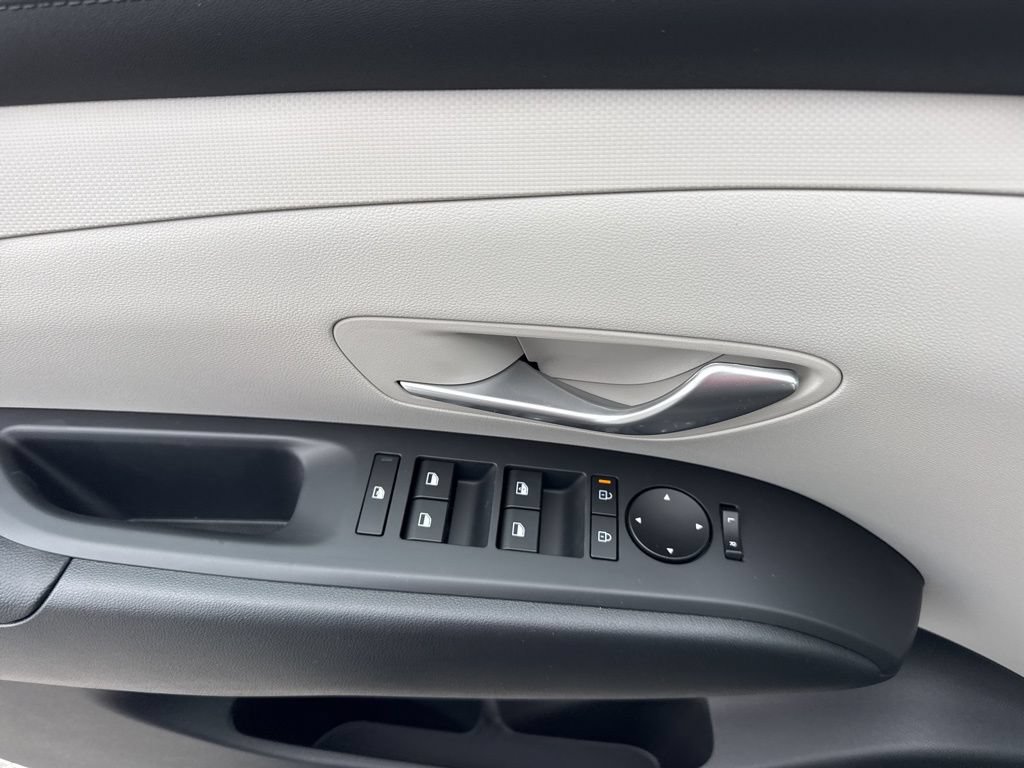 New 2026 Hyundai Tucson Blue SE AWD/4WD image 8