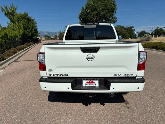 Certified 2024 Nissan Titan SV AWD/4WD image 8