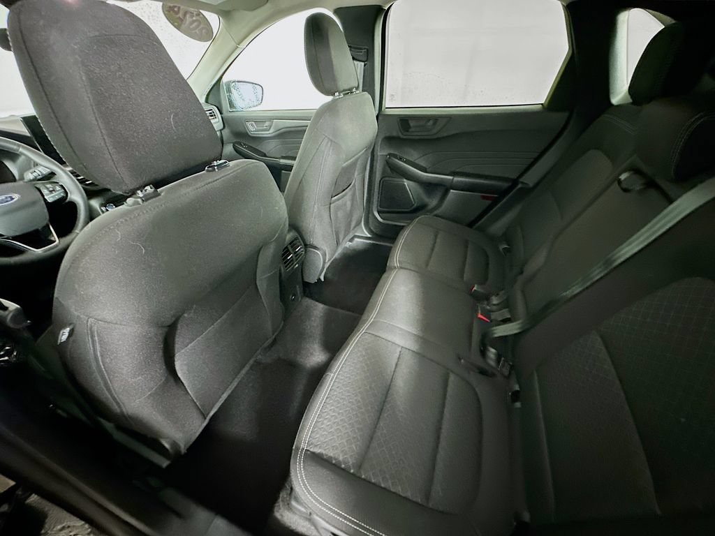 Used 2024 Ford Escape Active w/ Tech Pack #1 AWD/4WD image 32