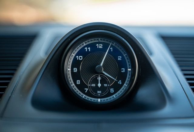 Used 2024 Porsche Macan T w/ Premium Plus Package image 38