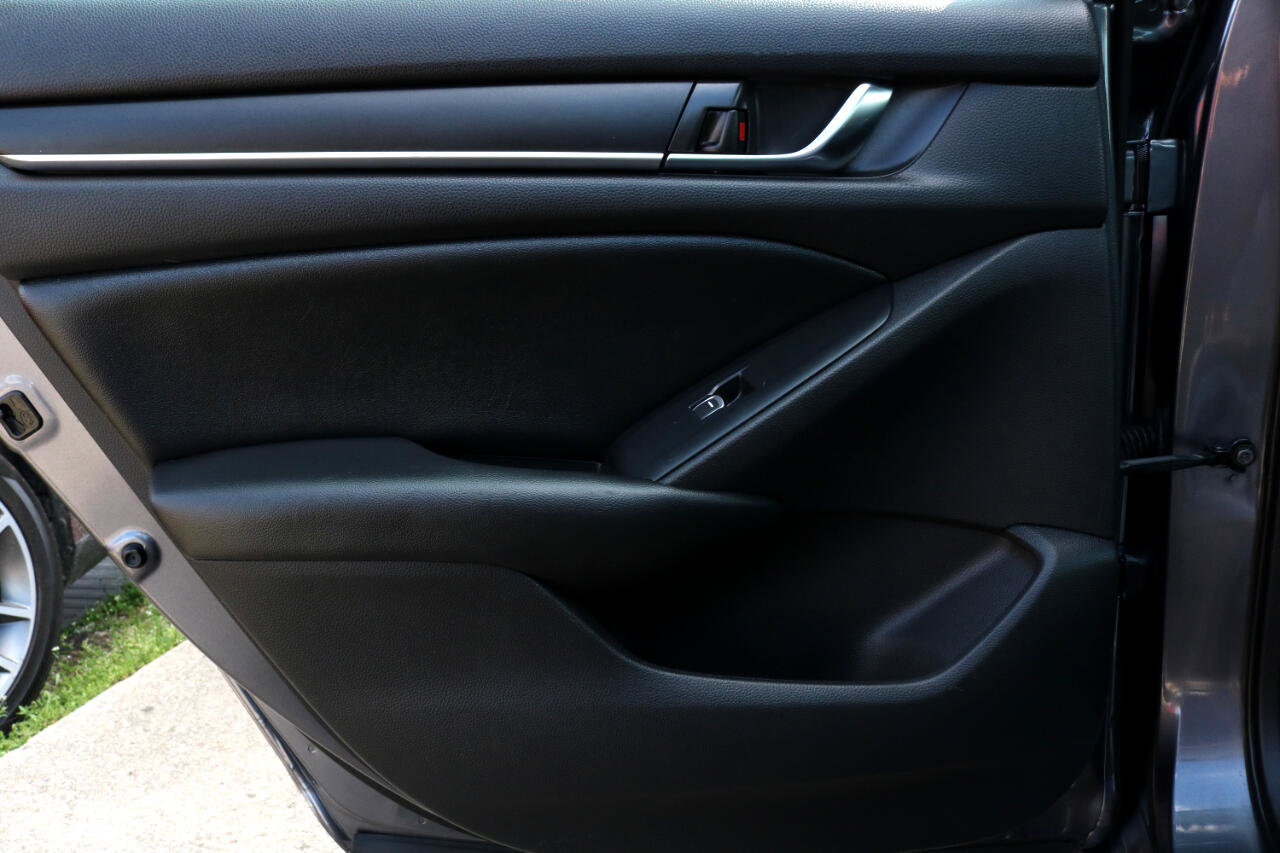 Used 2019 Honda Accord Sport image 32
