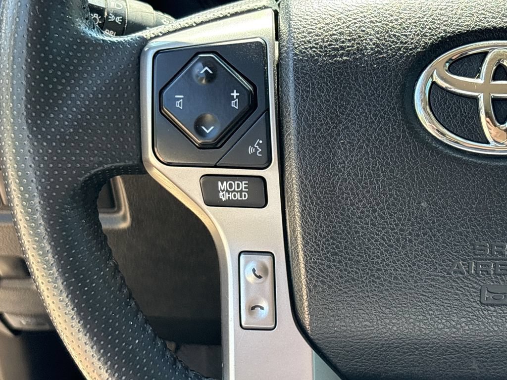 Used 2021 Toyota 4Runner SR5 AWD/4WD image 19