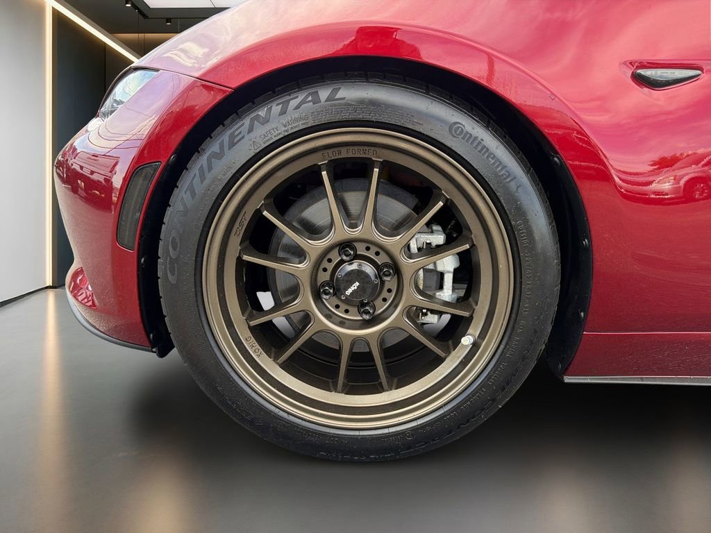 Used 2019 MAZDA MX-5 Miata Grand Touring w/ GT-S Package RWD image 9