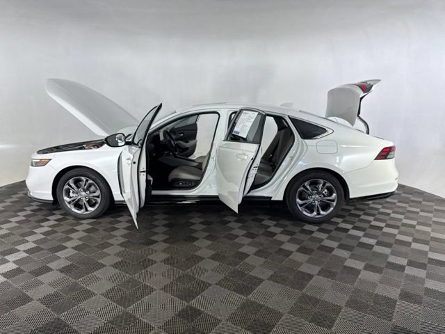 Used 2025 Honda Accord EX-L image 11