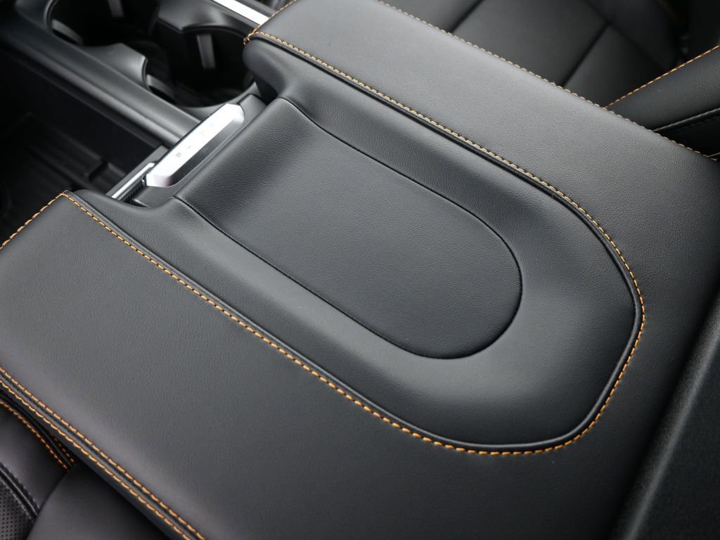 New 2026 Ford Expedition Tremor image 17