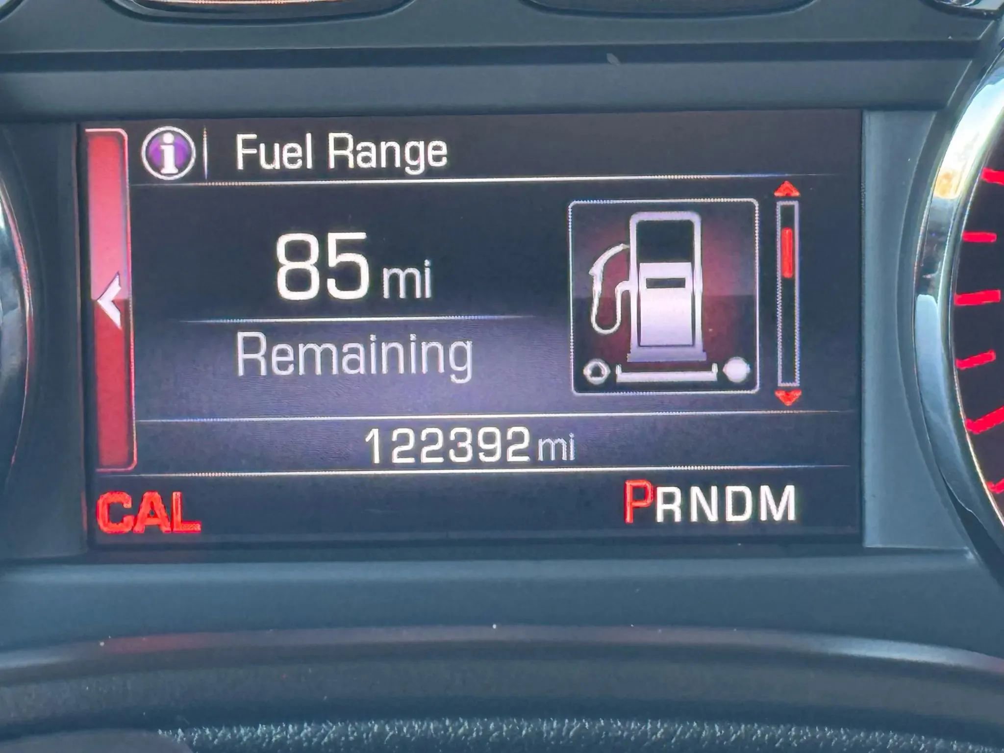 Used 2015 GMC Yukon SLT w/ Open Road Package image 18