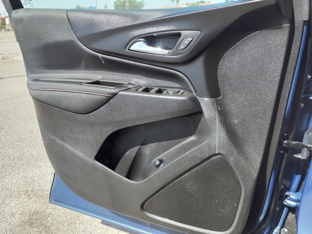 Used 2024 Chevrolet Equinox RS w/ LPO, Floor Liner Package image 21