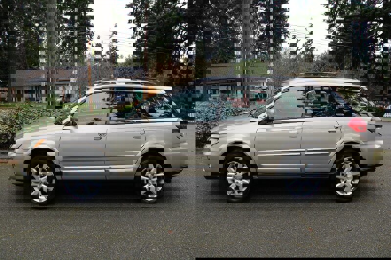 Used 2008 Subaru Outback 2.5i Limited image 13