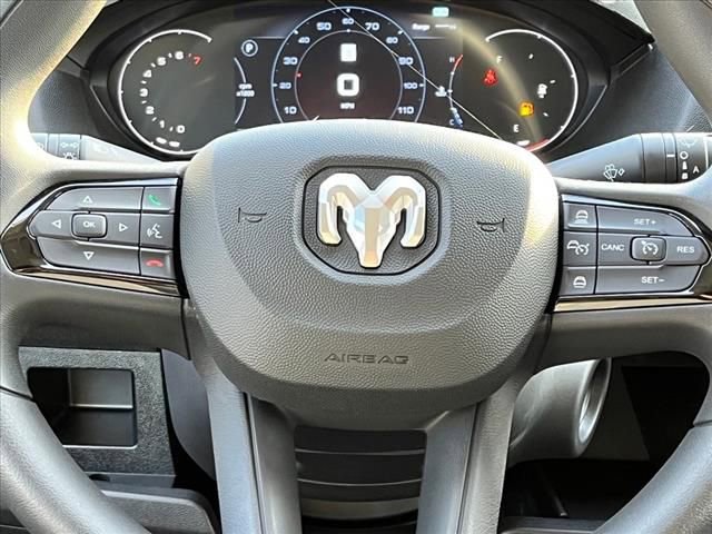 New 2025 RAM ProMaster 3500 w/ Quick Order Package 22G SLT image 13