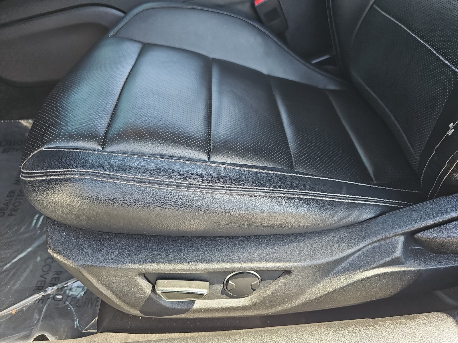 Used 2018 Ford Mustang Premium RWD image 27
