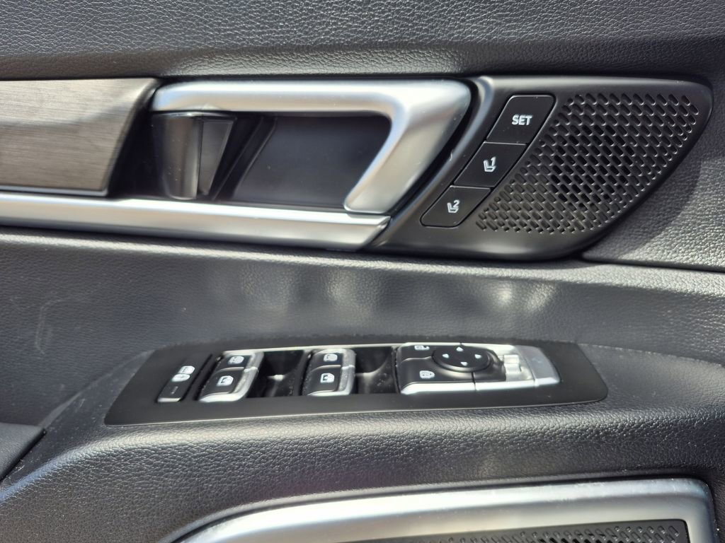 Certified 2023 Kia Telluride SX Prestige X-Line image 9